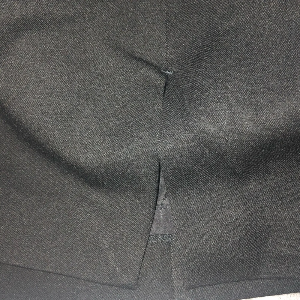 Express Black Pencil Skirt - Picture 6 of 12